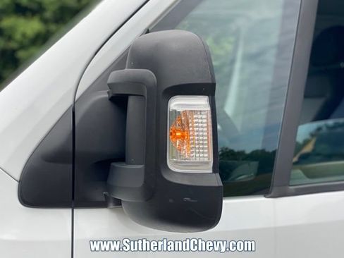 Used 2025 RAM ProMaster 2500 w/ Convenience Group FWD image 10