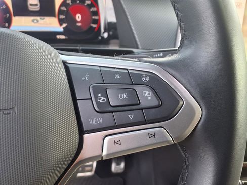 Used 2024 Volkswagen Atlas Cross Sport SEL Premium R-Line image 29