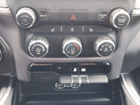 Used 2023 RAM 1500 Lone Star AWD/4WD image 19