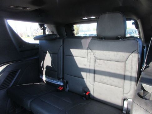 New 2026 GMC Yukon Denali image 13