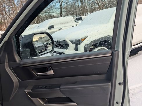 Certified 2026 Toyota Tundra SR5 image 18