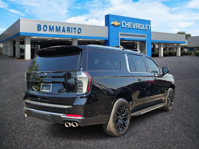 New 2025 Chevrolet Suburban Premier AWD/4WD image 5