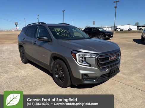 Used 2023 GMC Terrain AT4 image 6