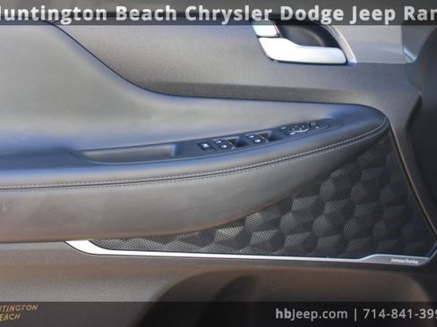 Used 2022 Hyundai Santa Fe SEL w/ Convenience + Premium Package image 10