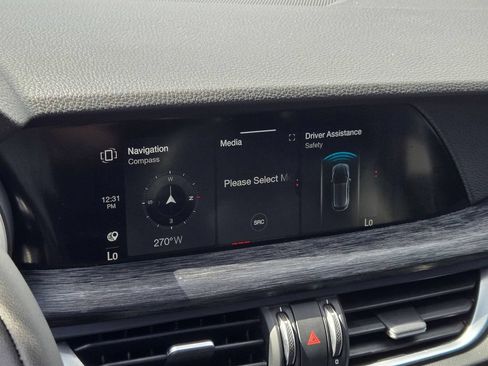 Used 2021 Alfa Romeo Stelvio Sprint w/ Sun & Sound Package AWD/4WD image 37