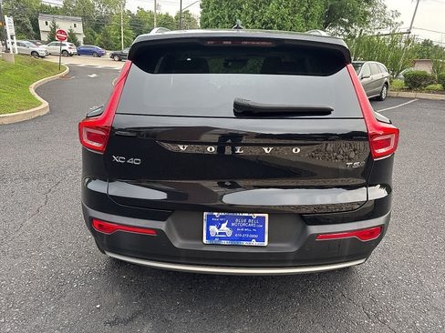 Used 2020 Volvo XC40 T5 Momentum w/ Protection Package Premier AWD/4WD image 7