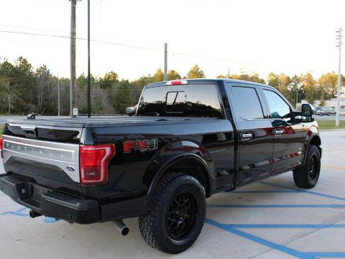 Used 2017 Ford F150 Platinum w/ Equipment Group 701A Luxury image 4