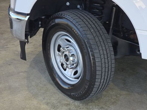Used 2024 Ford F350 XL w/ XL Chrome Package image 26