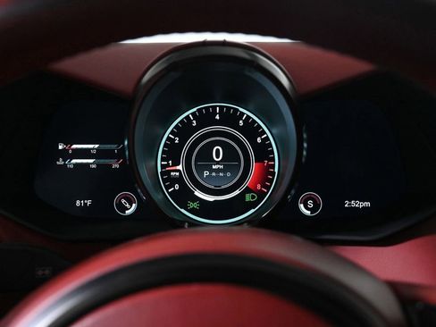 Used 2022 Aston Martin V8 Vantage Coupe RWD image 11