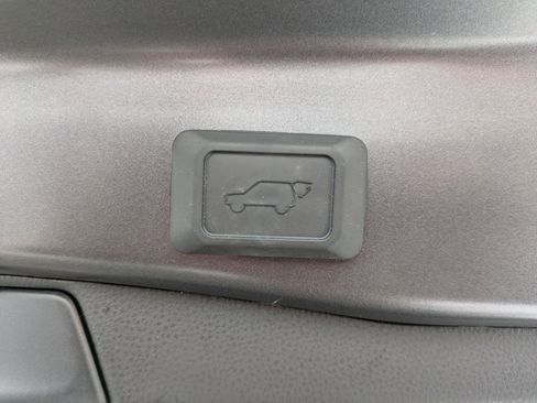 Used 2024 Toyota RAV4 XLE Premium w/ Weather Package image 21