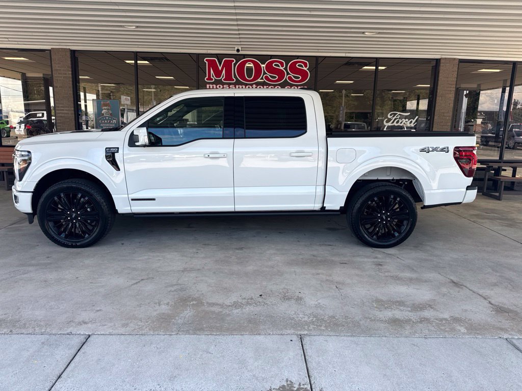 Used 2025 Ford F150 Platinum w/ Equipment Group 702A High AWD/4WD image 4