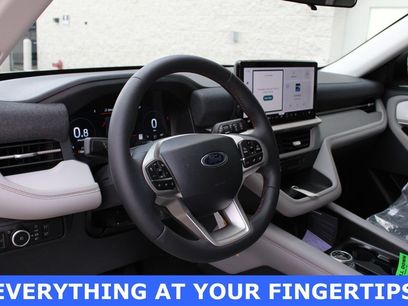 New 2026 Ford Explorer Active w/ Active Comfort Package