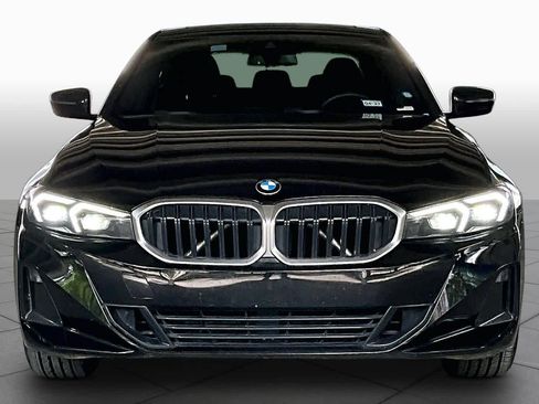 Used 2024 BMW 330i Sedan w/ Convenience Package RWD image 3