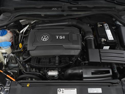Used 2014 Volkswagen Jetta SE FWD image 27