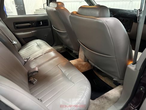 Used 1995 Chevrolet Impala SS RWD image 34