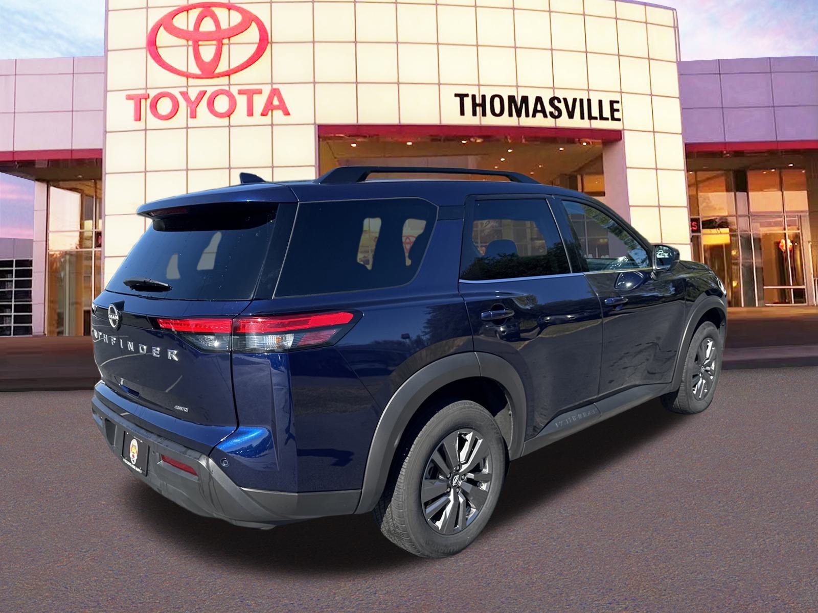 Used 2025 Nissan Pathfinder SV AWD/4WD image 5
