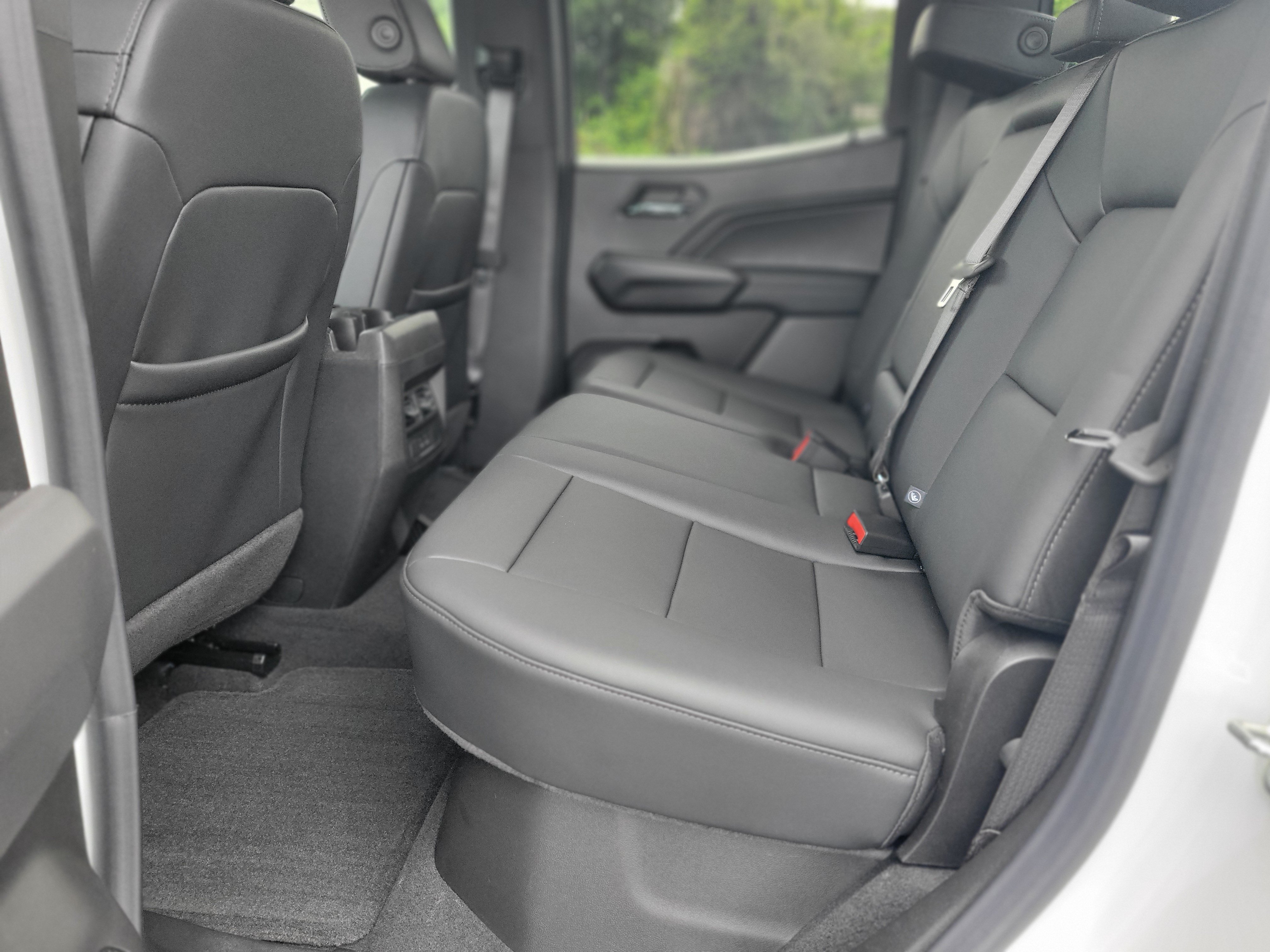 New 2026 Chevrolet Colorado LT w/ LT Convenience Package RWD image 23