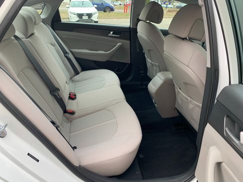 Used 2017 Hyundai Sonata Sport w/ Cargo Package image 27