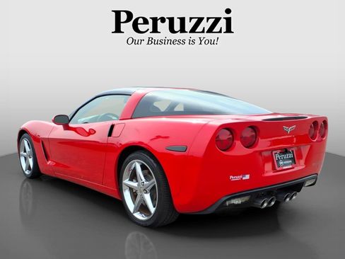 Used 2011 Chevrolet Corvette Coupe w/ Preferred Equipment Group RWD image 6