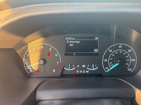 Used 2024 Ford Transit 250 Low Roof w/ Exterior Upgrade Package image 39