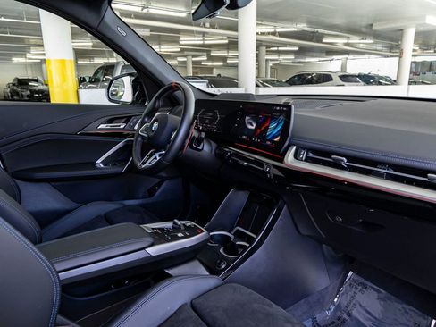 Used 2024 BMW X1 M35i w/ Premium Package image 31