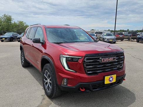 New 2026 GMC Acadia AT4 w/ LPO, Floor Liner Package AWD/4WD image 7