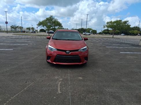 Used 2016 Toyota Corolla LE FWD image 9