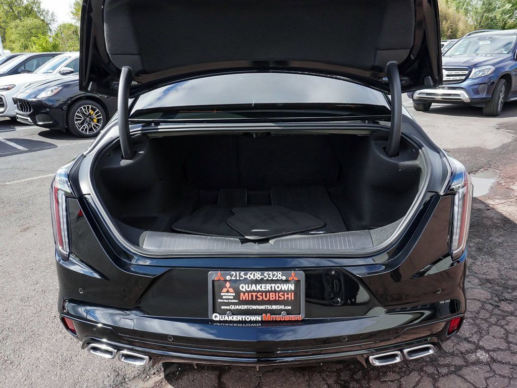 Used 2025 Cadillac CT4 V AWD/4WD image 51