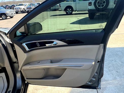 Used 2016 Lincoln MKZ FWD w/ Equipment Group 300A Reserve image 16