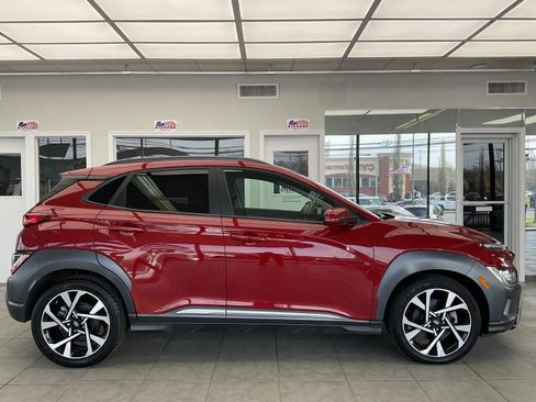 Used 2023 Hyundai Kona Limited w/ Cargo Package AWD/4WD image 4