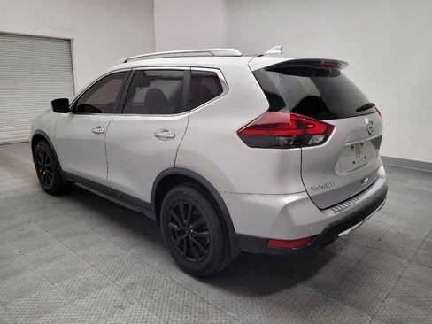 Used 2019 Nissan Rogue SV FWD image 5
