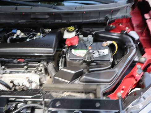Used 2016 Nissan Rogue S AWD/4WD image 39