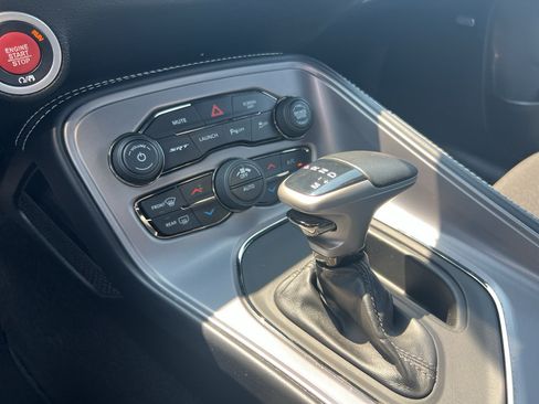 Used 2023 Dodge Challenger SRT Hellcat RWD image 13