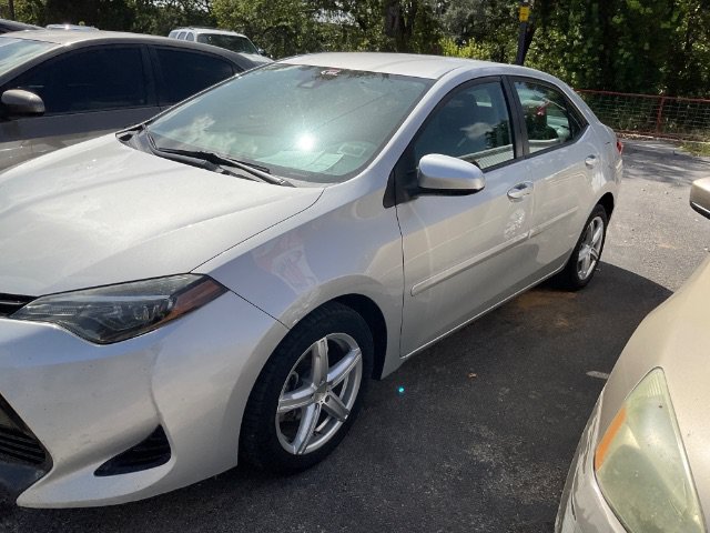 Used 2018 Toyota Corolla LE w/ Body Protection Package FWD image 1