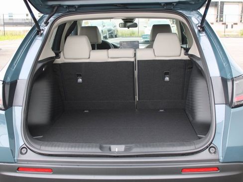 New 2026 Honda HR-V LX image 14