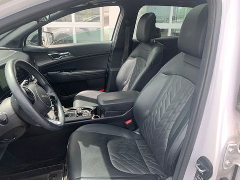 Used 2023 Kia Sportage X-Line w/ X-Line Premium Package AWD/4WD image 9