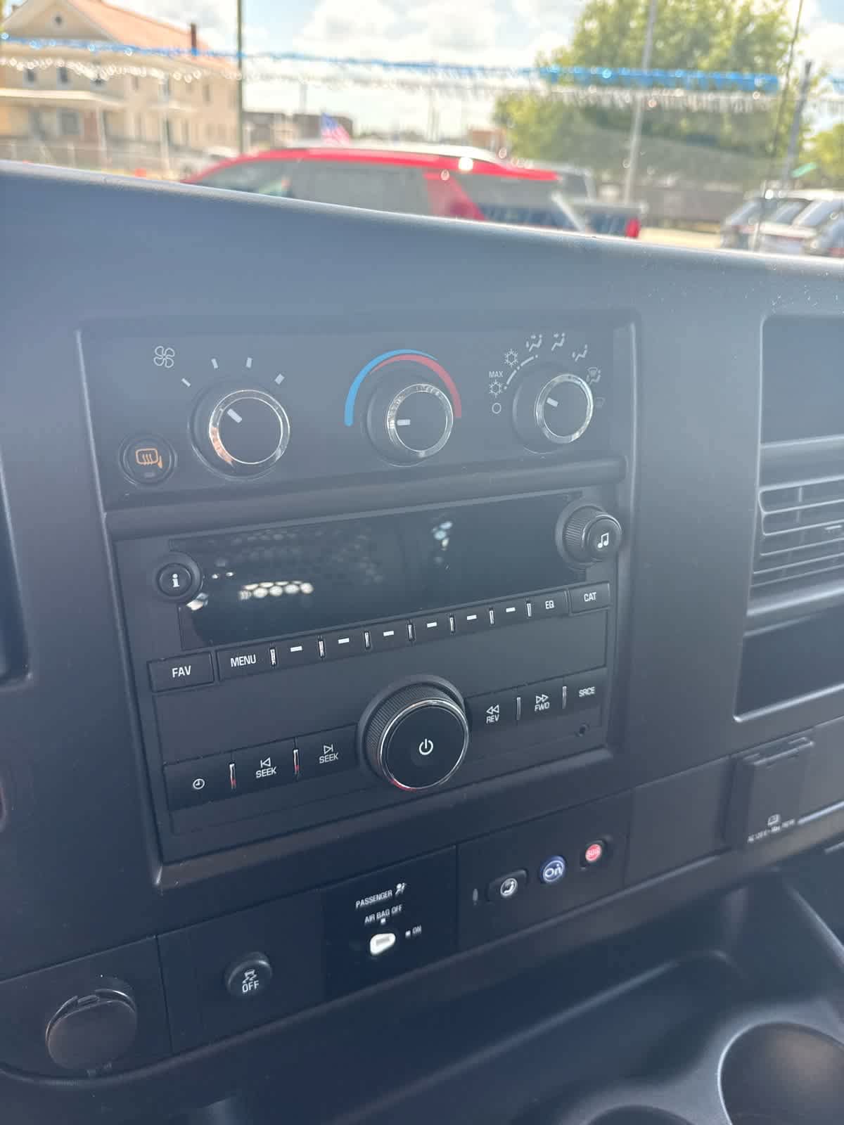Used 2024 GMC Savana 2500 w/ Driver Convenience Package RWD image 21