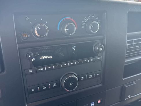 Used 2024 GMC Savana 2500 w/ Driver Convenience Package RWD image 21