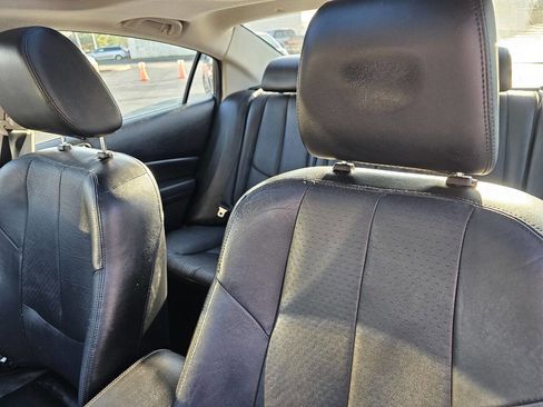 Used 2009 MAZDA MAZDA6 i Grand Touring w/ Moonroof & Bose Pkg image 16