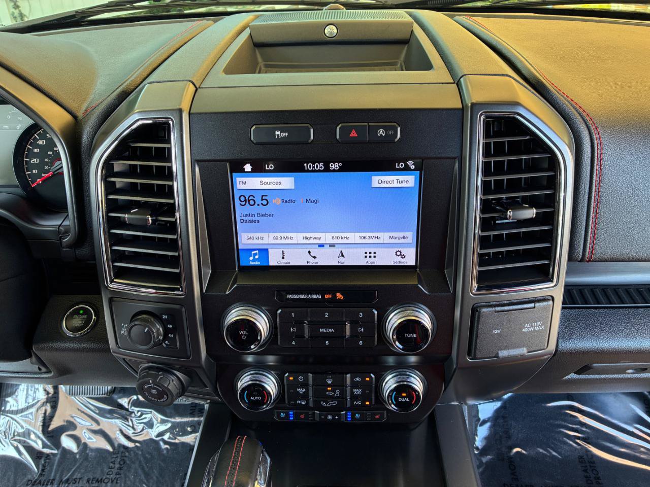 Used 2019 Ford F150 Lariat w/ Equipment Group 502A Luxury AWD/4WD image 23