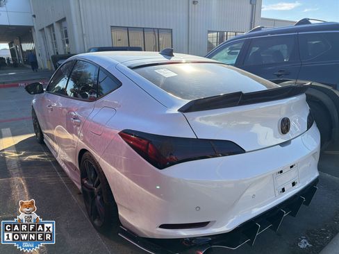 Used 2024 Acura Integra A-Spec image 4