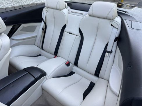 Used 2018 BMW 650i Convertible w/ Executive Package RWD image 8