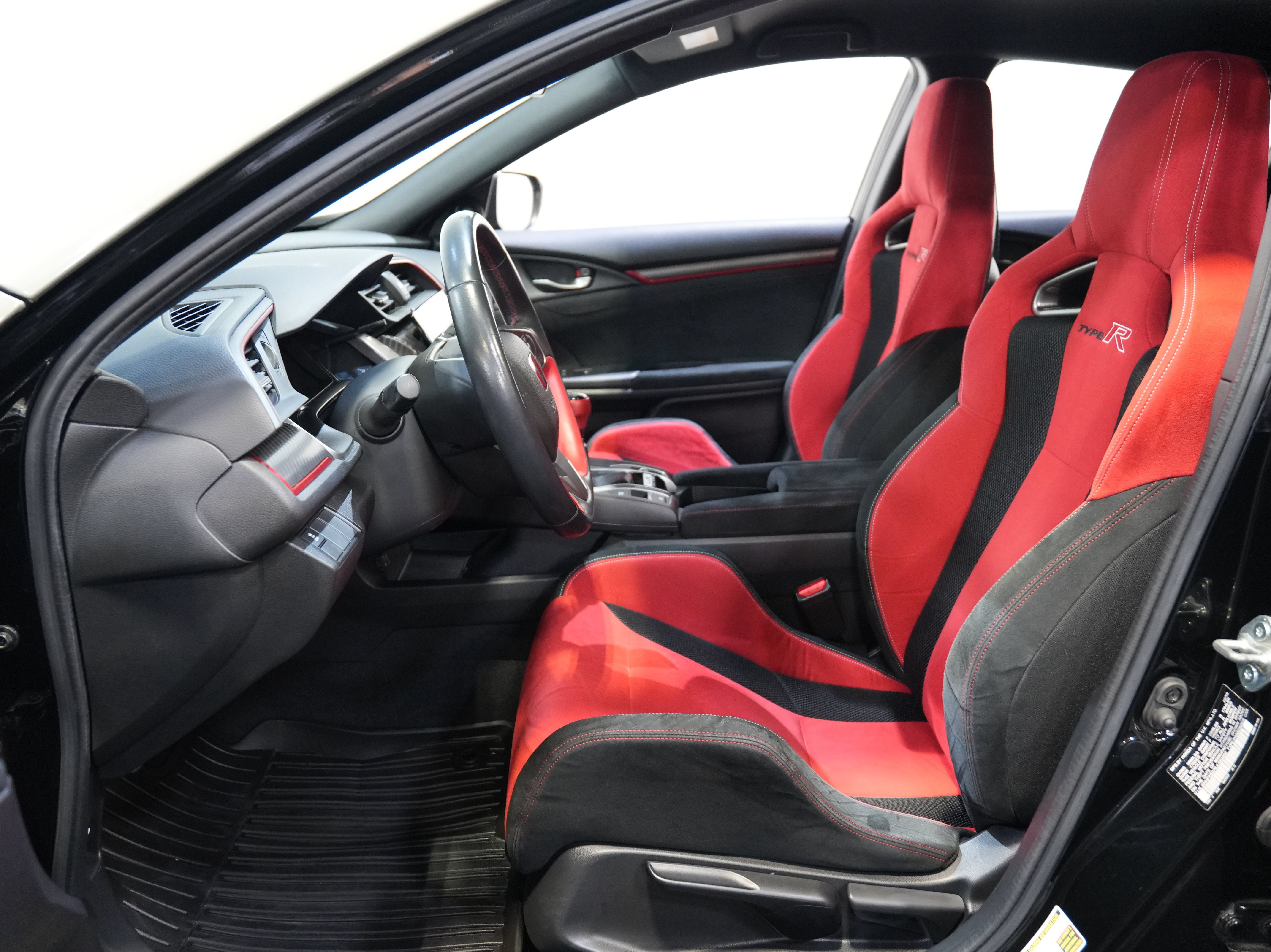 Used 2018 Honda Civic Type R image 28