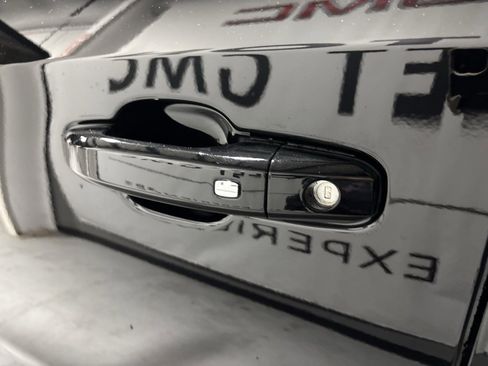 New 2026 GMC Sierra 1500 Elevation w/ Elevation Premium Package image 10