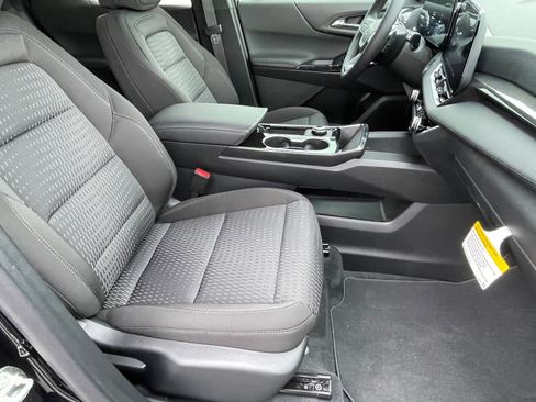 New 2026 Chevrolet Equinox LT w/ Midnight Edition image 10