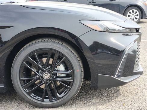 New 2026 Toyota Camry SE image 5