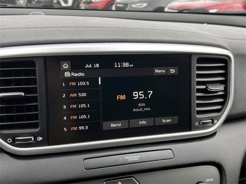 Used 2022 Kia Sportage Nightfall Edition image 31