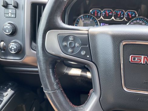 Used 2019 GMC Sierra 2500 SLT w/ Duramax Plus Package AWD/4WD image 20