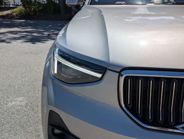 Certified 2024 Volvo XC40 B5 Plus w/ Protection Package Premier AWD/4WD image 13