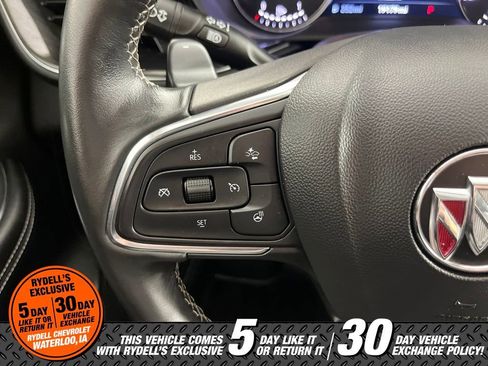 Used 2023 Buick Envision Essence FWD image 31